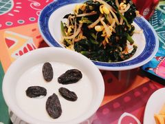 -楼兰古丽新疆菜(钟楼景观店)