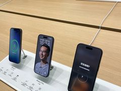 -Apple零售店(中街大悦城店)