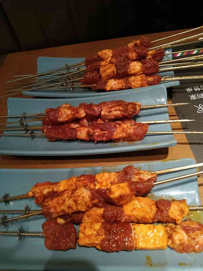 美里·朝鲜族烤串-"非常不错的店,朋友推荐的,就去吃了,味道.