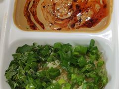 -百品聚旋转火锅(万德庄店)