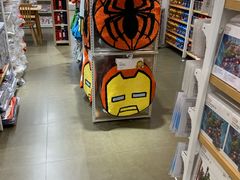 -名创优品(海珠乐峰广场店)