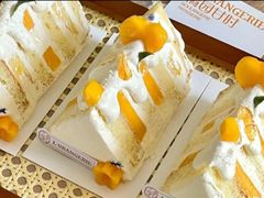 菠萝芒果蛋糕-星巴克(三亚海棠湾国际免税城店)