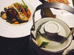 海鲜土瓶蒸-梅筑·创意料理(王府井百货店)