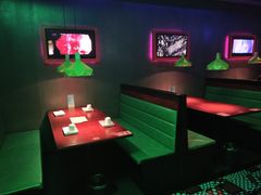 卡座-蛮横肉蟹煲(印象城店)