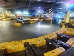 -极限PLAY运动娱乐新世界·团建派对潮玩休闲馆·室内蹦极高空游乐园
