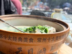 招牌砂锅鱼头王-风味小馆(天目湖宾馆店)