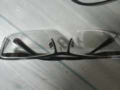 -西南眼镜·蔡司·依视路战略合作店(南街店)