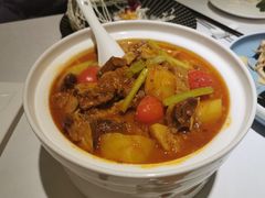 番茄炖牛腩-尚一汤 广东炖汤(金桥国际店)