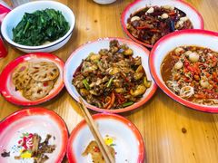 -老三样·美食研究中心(世贸路店)