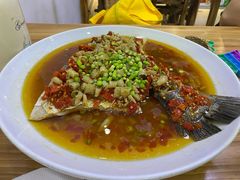 -美顺香食府鱼头老店(雪野湖店)