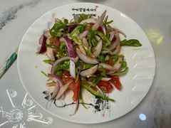 -蘑菇拌面•正宗新疆菜