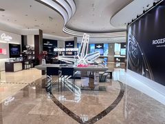 -亨吉利世界名表中心(华润万象城店)