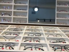 -MiRi明润眼镜·蔡司官方授权店(星光荟店)