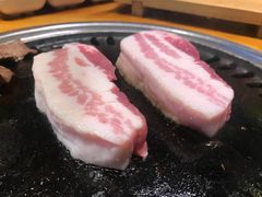 -唯成•韩国炭火烤肉 유성고기