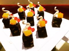 -凤冠假日酒店自助餐
