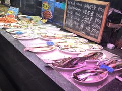 -乔家小院•非遗驴肉•本地小海鲜(滨河路店)