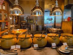 -圣丰索菲特·2 On 988 Café 自助餐厅