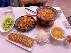 -楚山晓·湖北菜(武汉光谷K11店)