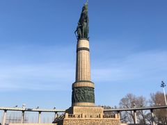 -人民防洪胜利纪念塔