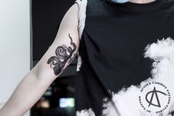 -AC TATTOO 纹身