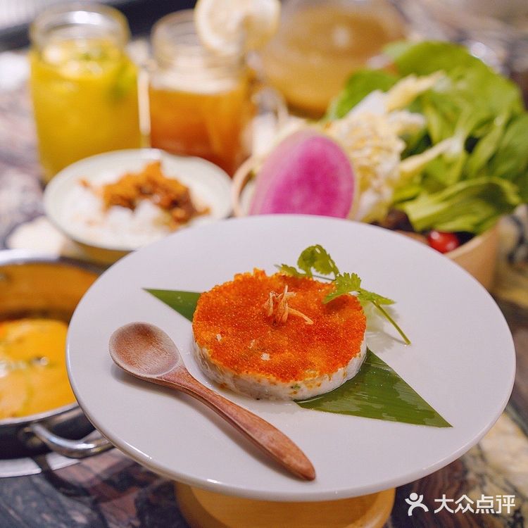 齐民市集里的海鲜小“聚”场🦀️59.9代100冲鸭‼️