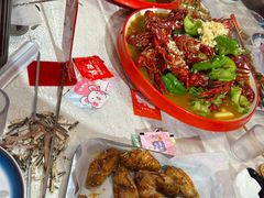 -海盗船. 龙虾烧烤. 酒馆