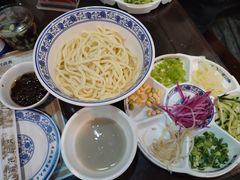 -老北京炸酱面大王.铜锅涮肉(朝阳门店)