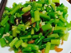 海米呛芹菜-韩邦朝天锅