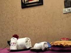 -莱仪堂艾灸经络养生馆(宜川路店)