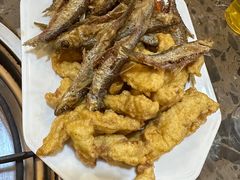 -黄利砖万峰林布依特色酸笋牛肉馆