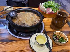 -菌之家·专业纯野生菌火锅·特色炒菌