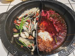 -卤校长重庆火锅(恒隆广场店)