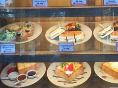 面包甜点陈列柜-漫咖啡MAANCOFFEE(清江路店)