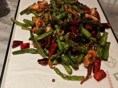 -东口码头·烧鸽子·鱼头泡饼·地方菜(金鹰悦城店)