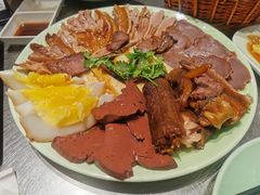 -潮界(LU·ONE凯德晶萃广场店)