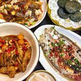 去饭店吃饭，朋友以为我去吃席了