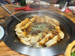-山河屯铁锅炖鲜鹅·东北菜(开发区一店)