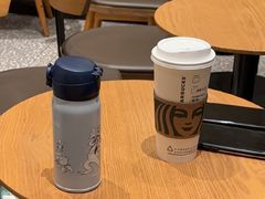 -星巴克(长沙友阿奥特莱斯店)