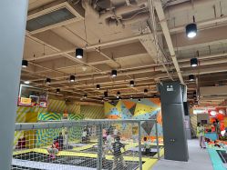 -反弹蹦床公园·运动乐园·团建·亲子派对(深圳观澜湖店)