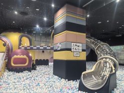 -meland club亲子乐园(北京芳圆里ID MALL店)