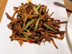 干煸茶树菇-枣子树·素食餐厅(普陀山店)
