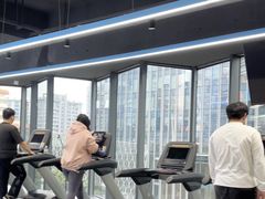 -超鹿运动(五四路恒力城店)