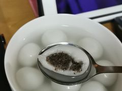 -呷佬·长沙手工米粉(金沙江路店)