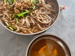 -正宗杨记普洱酸醋米线(总店)