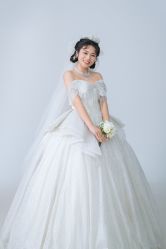-莫兰迪婚纱摄影
