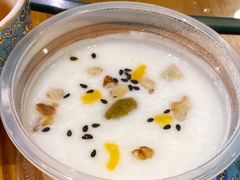 -清真·玛丽亚新疆菜主题餐厅(浙江中路店)
