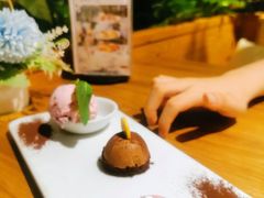-必胜客(百联又一城店)