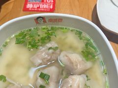 -南城香·饭香串香馄饨香(赵公口店)