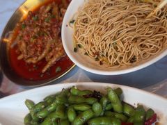 -肥肥虾庄·金牌油焖大虾(杨园滨江时代walk店)