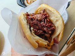 -闫家驴肉老店(华电一校店)